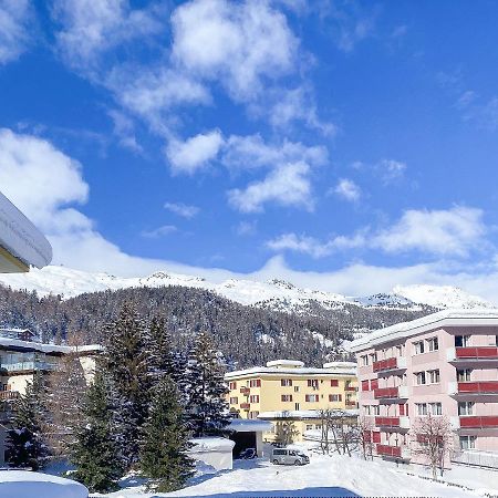 Zentrale Wohnung In St. Moritz Mit Grossem Balkon Exterior foto
